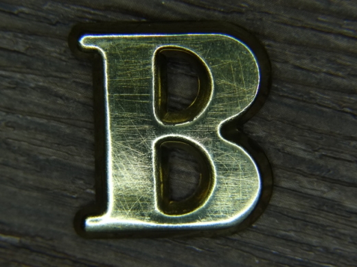 Kompaniebuchstabe B aus Messing