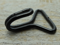 Drahthaken fr Knapsack, Material: Eisen geschwrzt