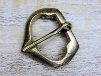 Mittelalterschnalle fr Riemen bis 1,3 cm, Material: Vollmessing
