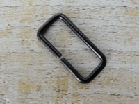 Vierkant Schlaufe, Material: Eisen geschwrzt fr 2,0 cm Riemen
