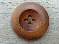 Holzknopf, 4 Loch, rotbraun 3,5 cm
