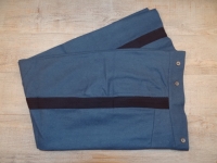 CS / US Hose mittelblau, mit breiten dunkelblauen Streifen, 100% Wolle