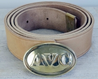 Koppel natur mit AVC Schliee + Beltkeeper, Material: Koppel Leder, Schliee Messing gestanzt bleigefllt, Beltkeeper: Messing