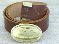 Koppel russet mit SC Schliee + Beltkeeper Material: Koppel Leder, Schliee Messing gestanzt bleigefllt, Beltkeeper: Messing
