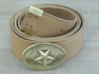 Koppel natur mit Texas Vollmessing Schliee und Beltkeeper, Material: Koppel Leder, Schliee + Beltkeeper Messing