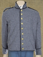 CS Shell Jacket hellgrau, Waffenfarbe schwarz paspeliert, Oberstoff: reine Wolle, Futter: 100% Baumwolle