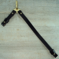 Stuart Hanger, schwarz, mit Sbelriemen, Material: Leder, Metallteile Messing