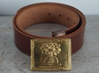 Koppel russet mit South Carolina Vollmessing Schliee mit Belt Keeper, Material: Koppel Leder, Schliee + Beltkeeper Messing