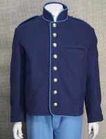 US NY Shell Jacket dunkelblau, Waffenfarbe hellblau paspeliert, Oberstoff: reine Wolle, Futter: 100% Baumwolle